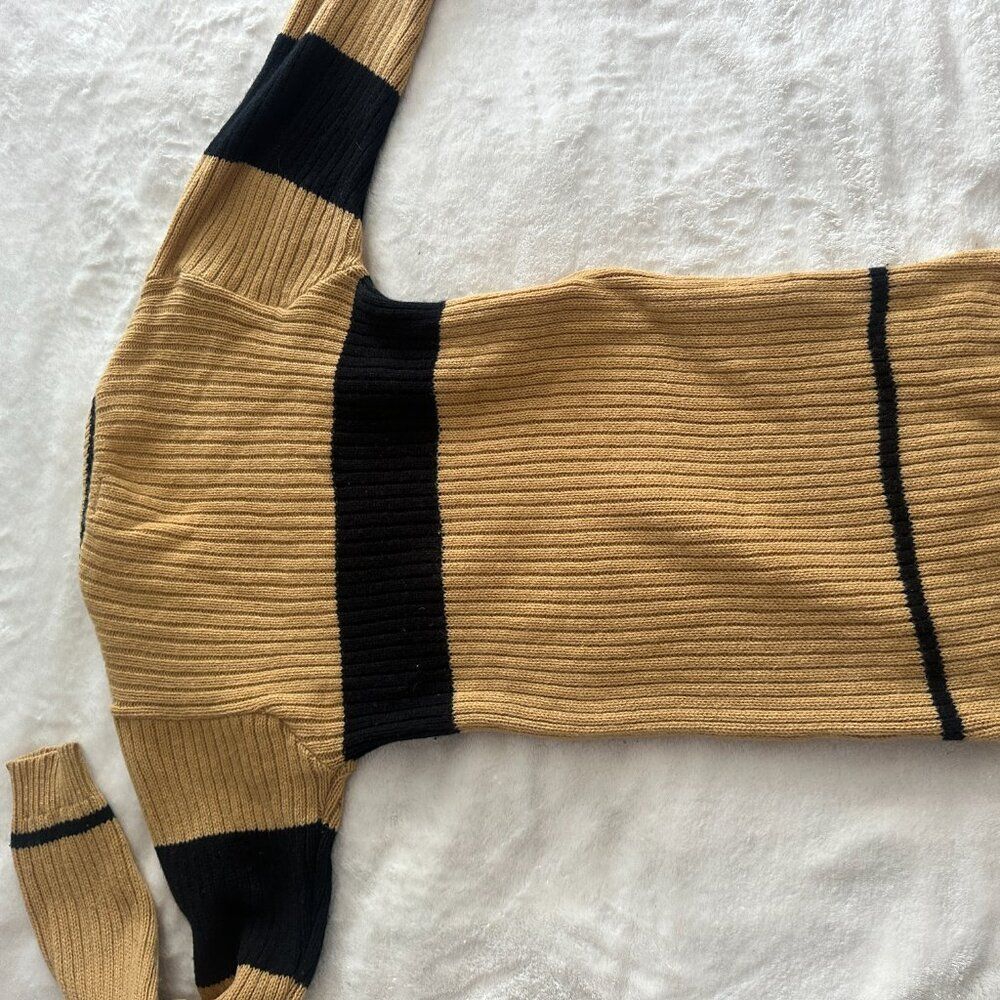 Harry Potter Hufflepuff XS Youth 100% Lambswool Scotland Universal Studios - Picture 13 of 13